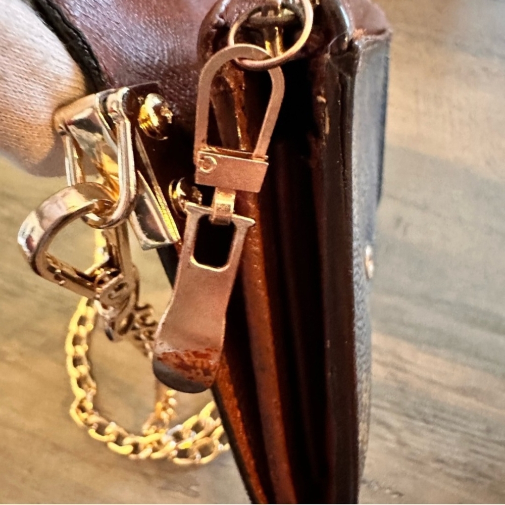 Louis Vuitton Brown Monogram Vintage Chain Bag - Picture 10 of 14